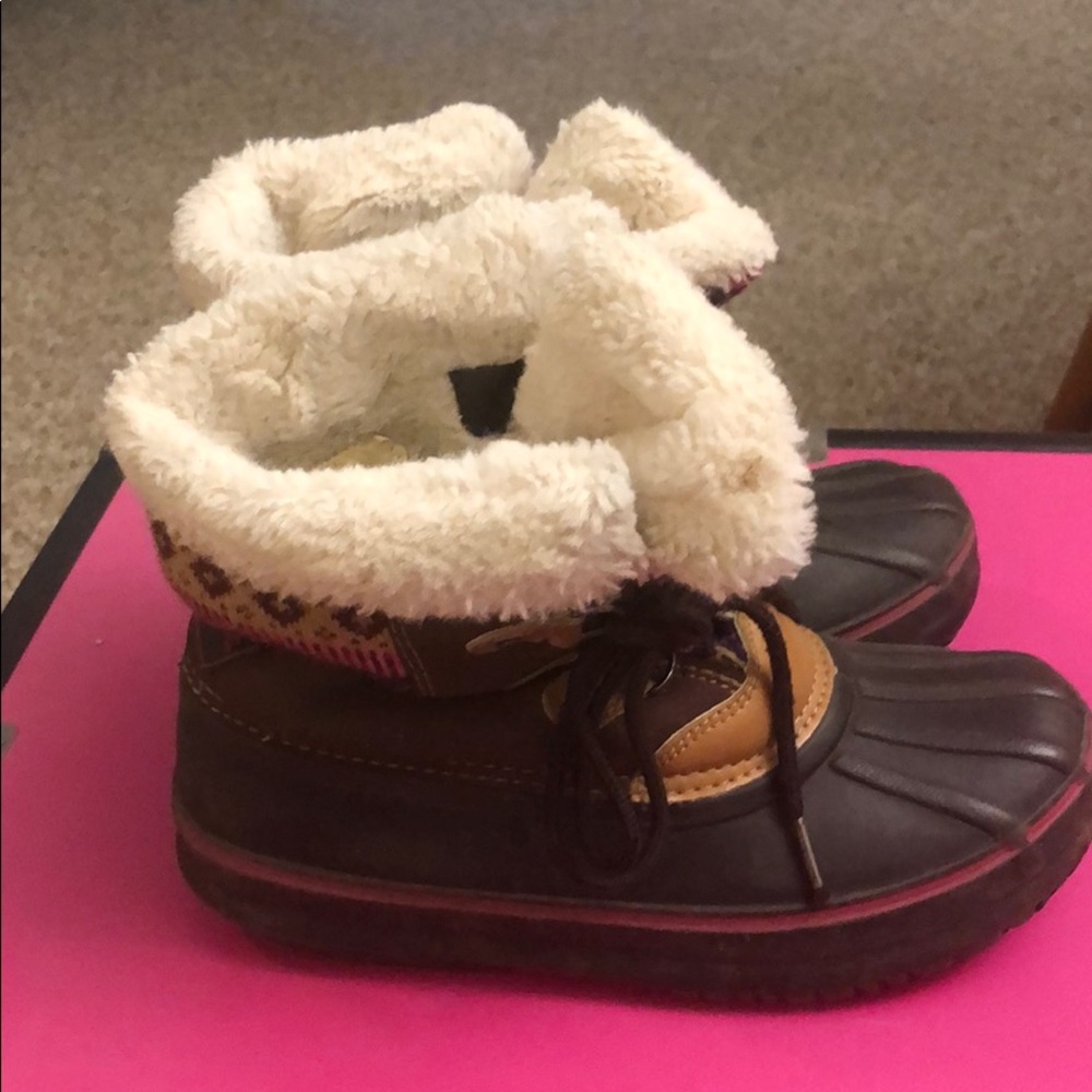 Girls boots